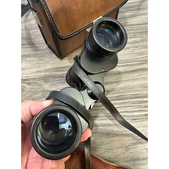 Vintage Bushnell Insta Focus Binoculars Sportsview Field Angle 7x35 With Case - Picture 3 of 14